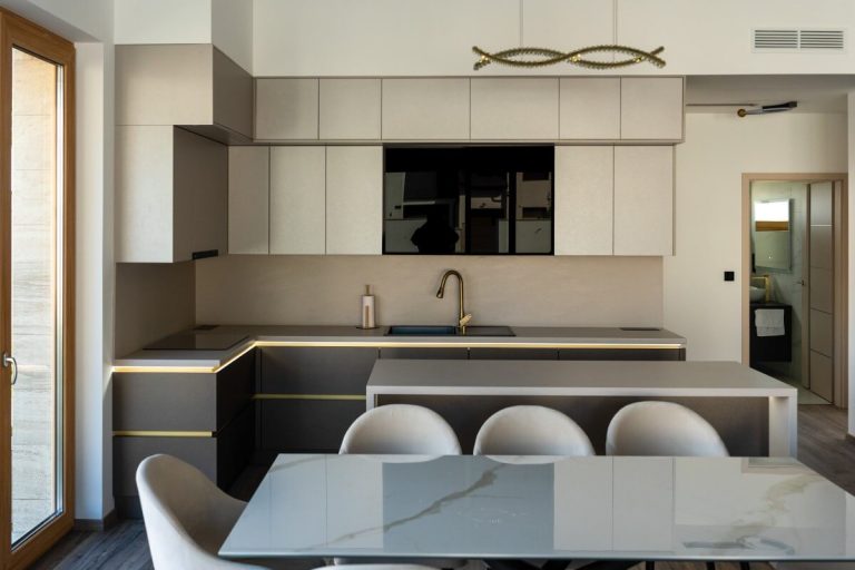 Egyedi konyhabútor készítés Balogh Patrik bútorasztalos Szeged